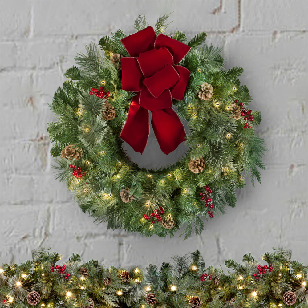 24 Inch Pre-lit Classic Christmas Wreath - Image 4