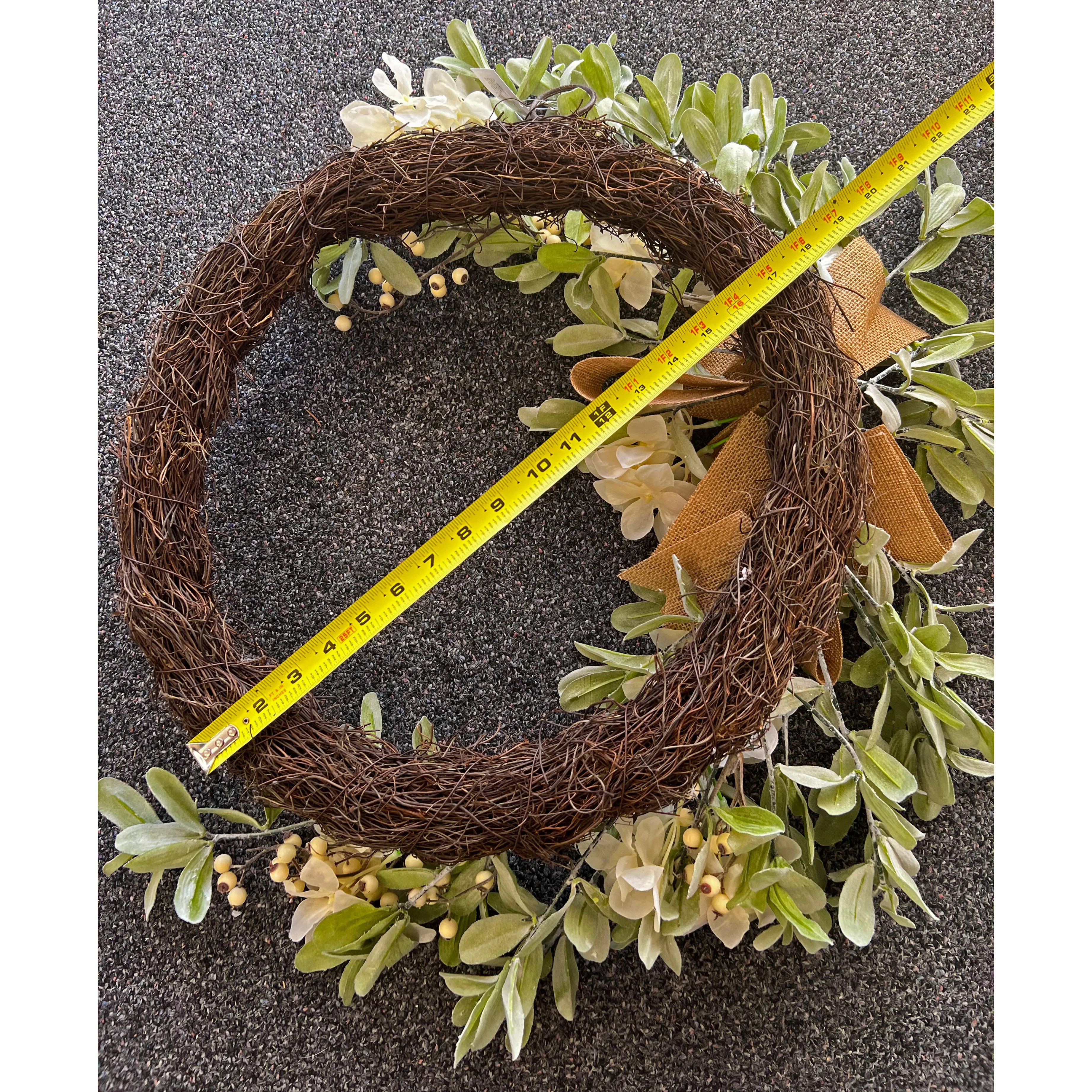 28 Inch Round Grapevine Hydrangea Wreath - Image 7
