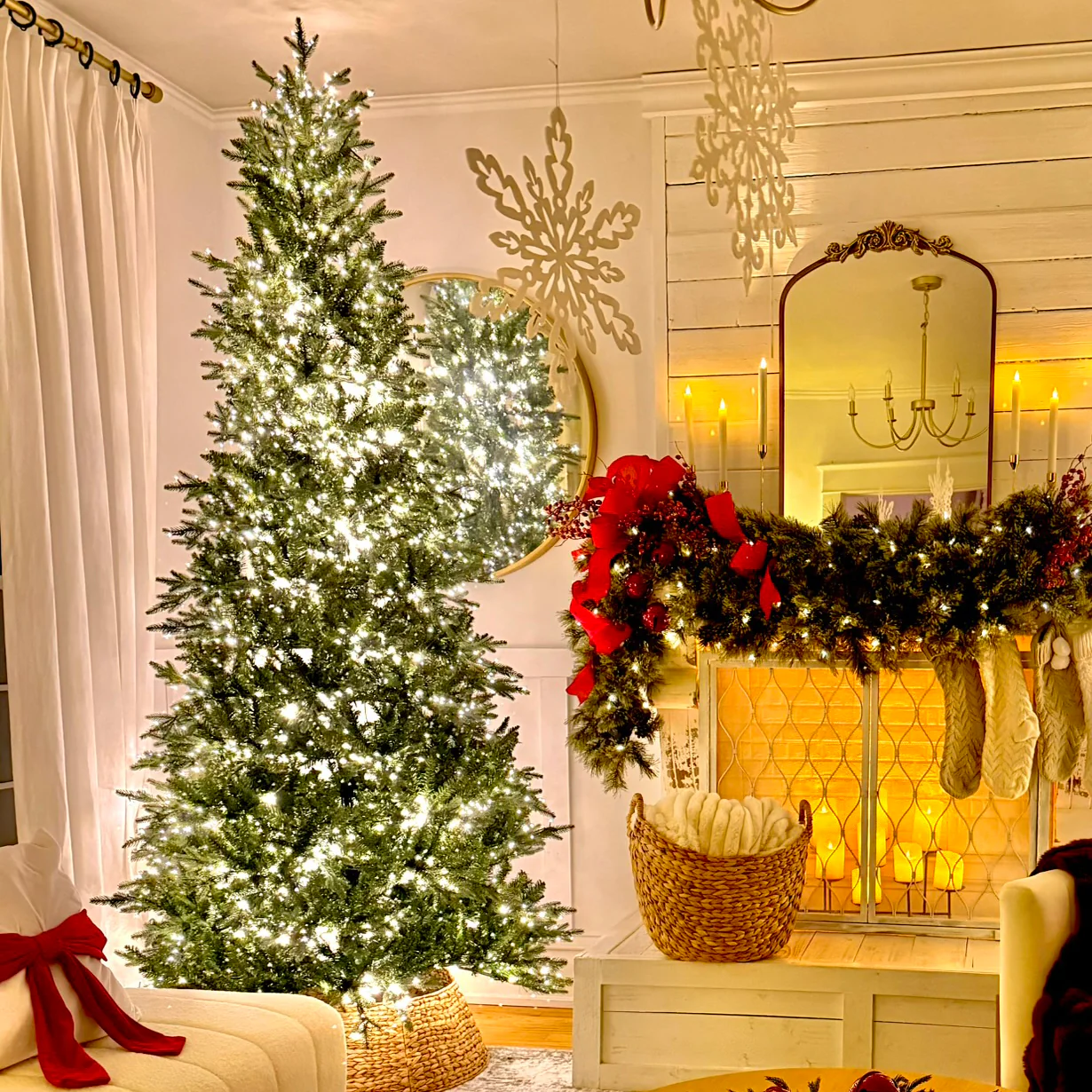 9 Foot Queensbury Fir with 2700 Cluster 8-Function LED lights, including Twinkle - Extra Tall Christmas Tree with Easy-Shape Branches - Image 4
