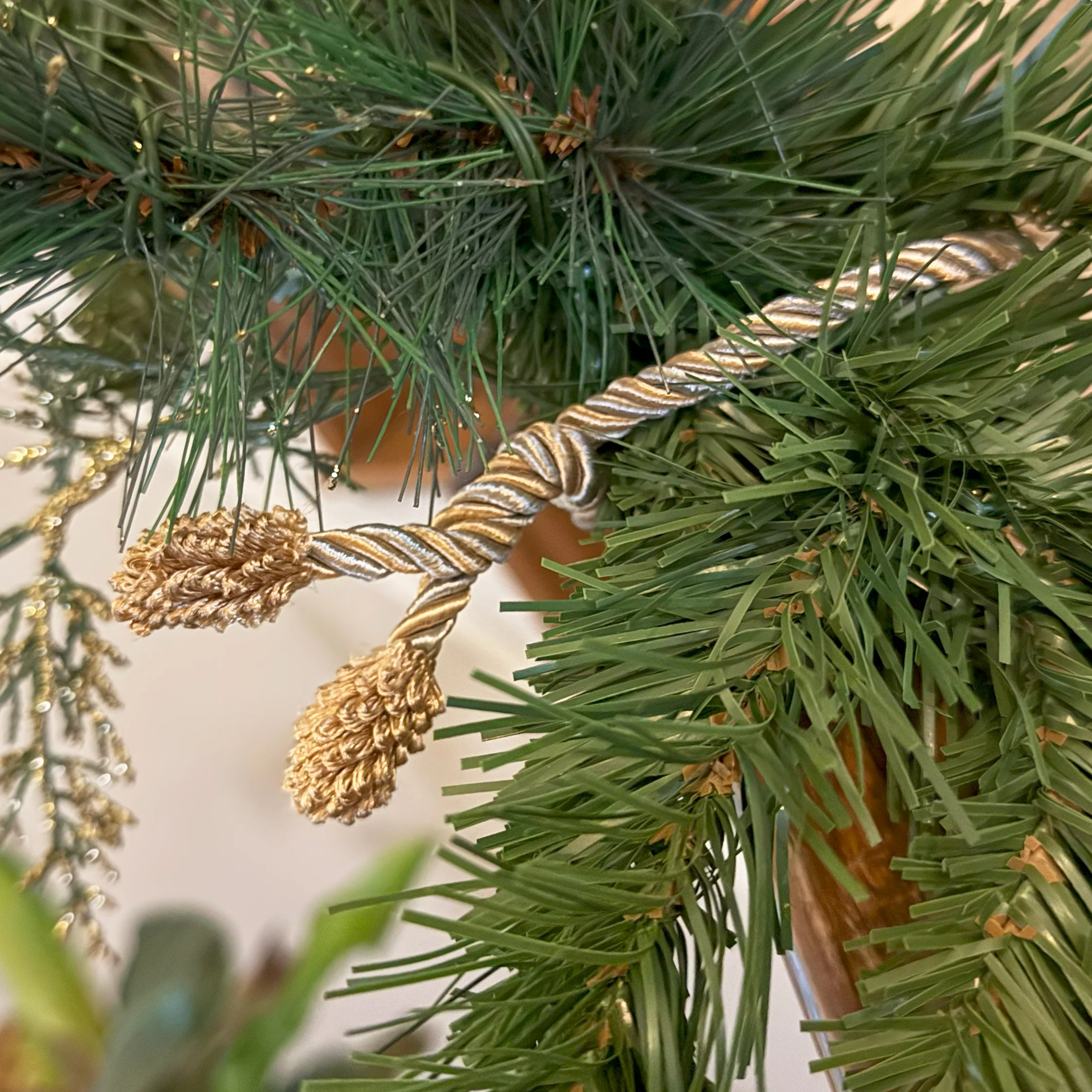 Decorative Twist Ties 6 Pack - Gold & Silver - Image 3