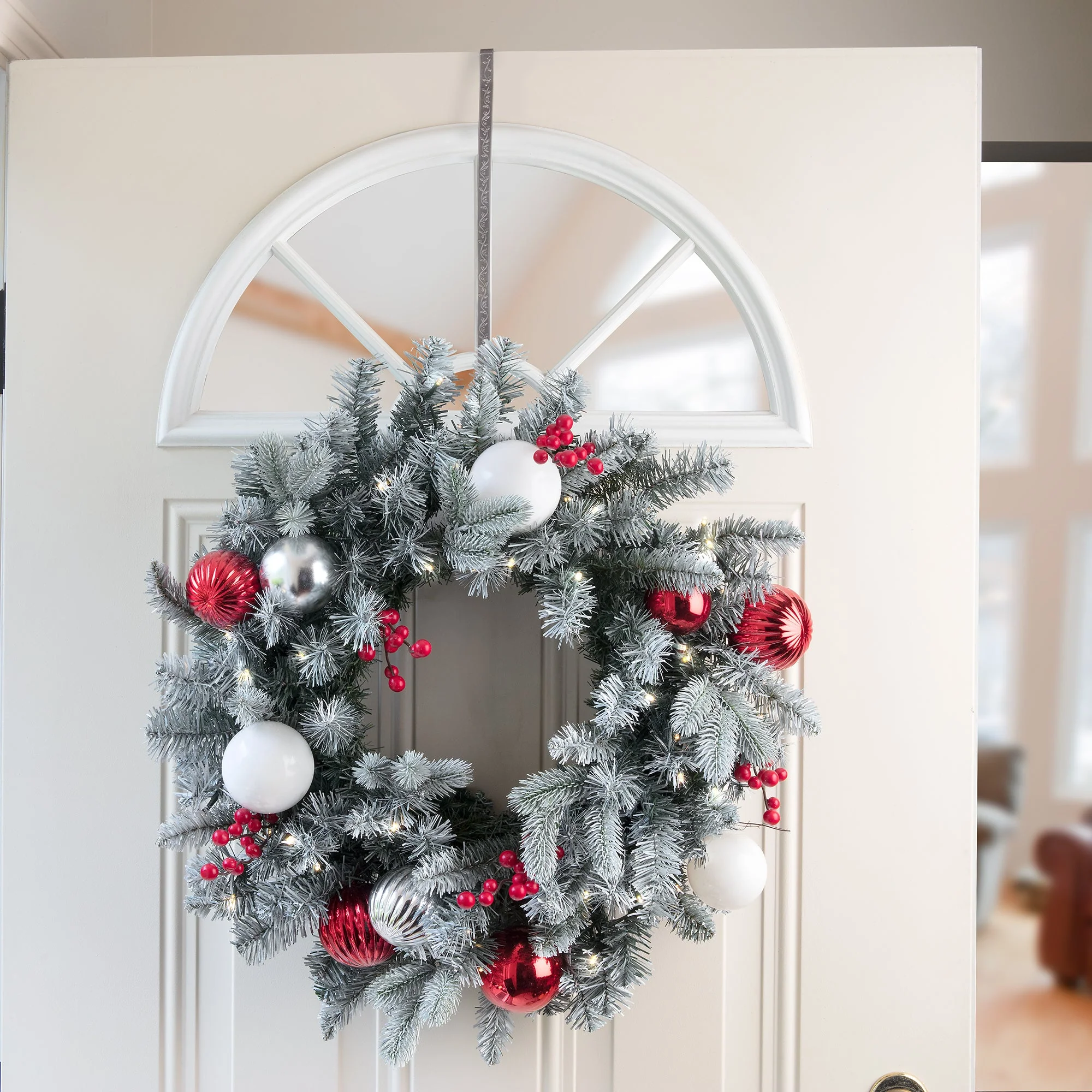 HighProfile Wreath Hanger - Holly Pewter - Image 3