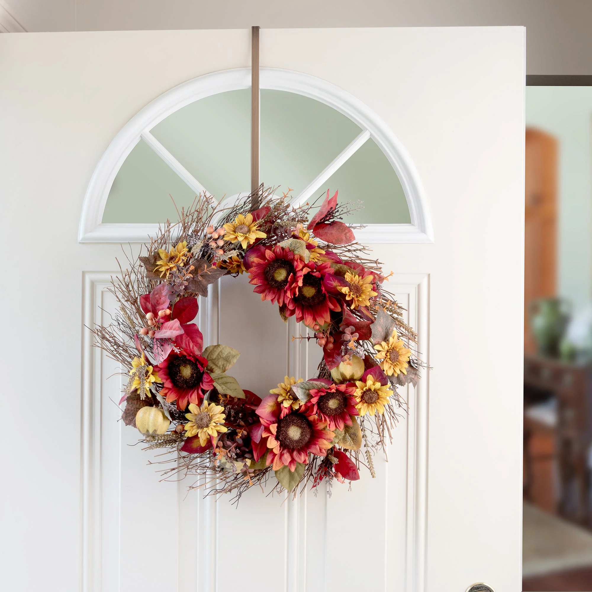 HighProfile Wreath Hanger - Oil-Rubbed Bronze - Image 3
