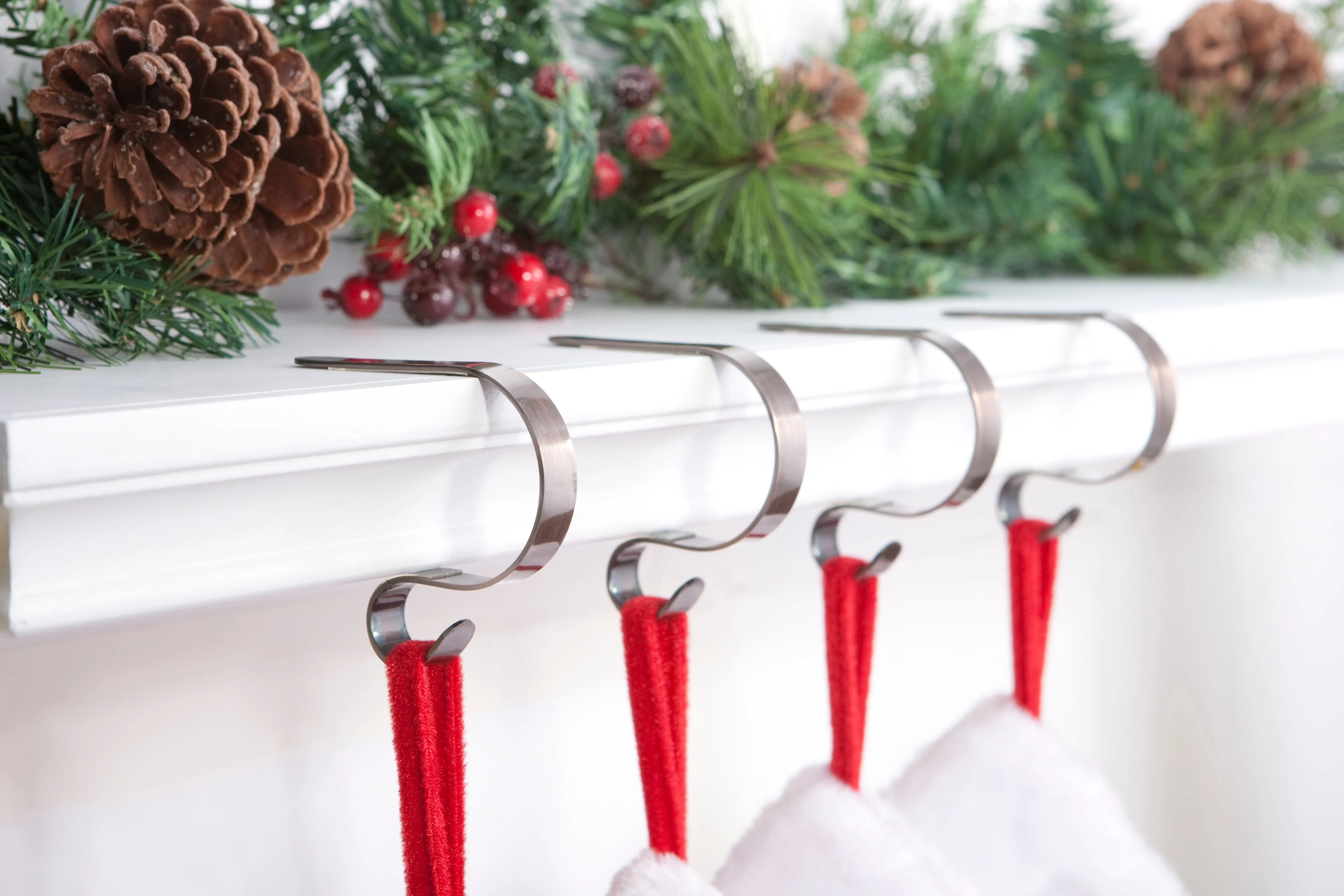 MantleClipJunior Stocking Holder 4-Pack - Image 8