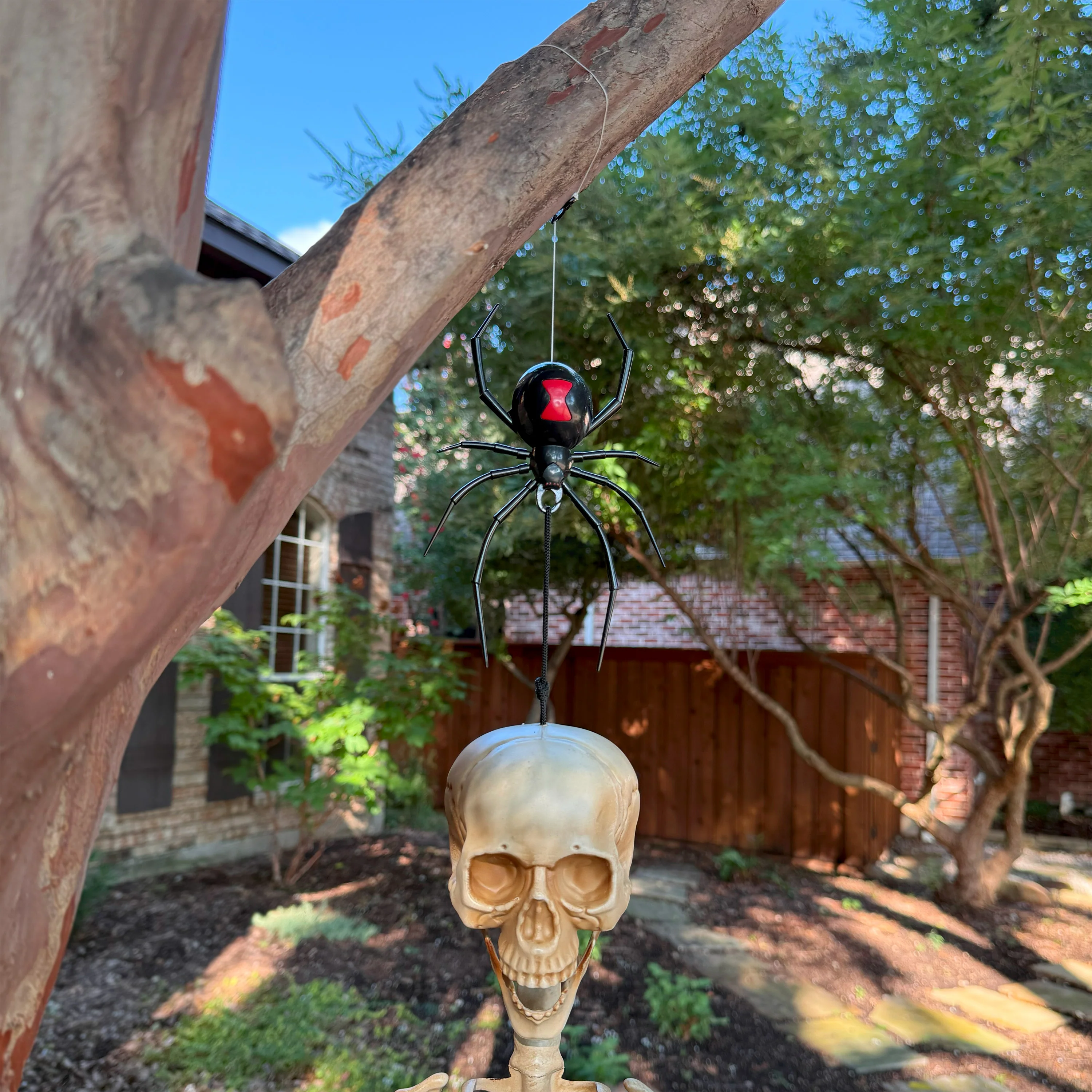SpiderBites™ Unique Halloween Décor Hanger - Image 13